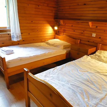 Apartmaj-sobe-pri Ukcu Gostinjska kuća